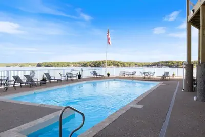 Photo 2 - Beach Area, 2 Pools, Pet-friendly Condo at 20.5mm