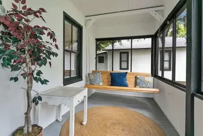 Photo 4 - Cozy Bungalow Near Shops-st Augustine