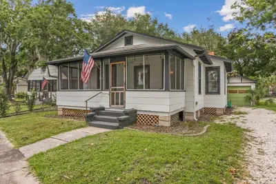 Photo 3 - Pet Friendly Bungalow in St Augustine