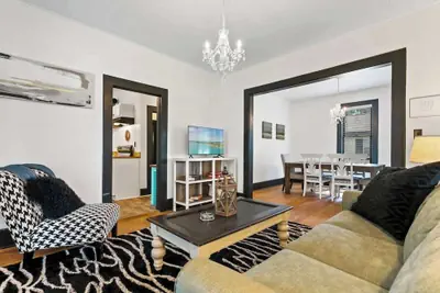 Photo 2 - Pet Friendly Bungalow in St Augustine