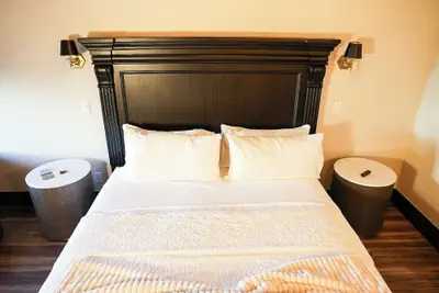 Photo 5 - Brick Street Hotel