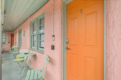 Photo 3 - Retro Retreat-1950s Motel in St Augustine