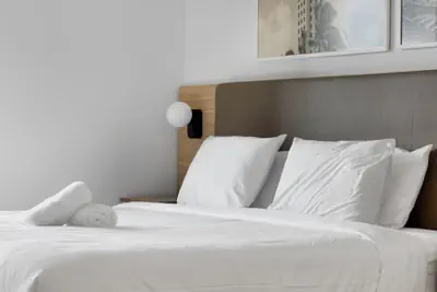 Photo 3 - Luxurious Studio in DTW with City Views