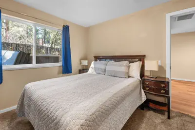 Photo 5 - Appleview