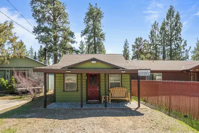 Photo 2 - Hideaway Cabin