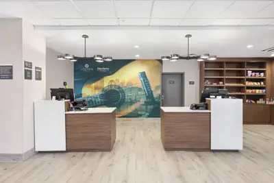 Photo 3 - Hawthorn Extended Stay By Wyndham Nashville Airport/Opryland