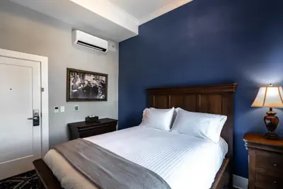 Photo 2 - Hotel St. Cloud