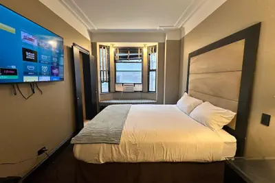 Photo 2 - Brooklyn Finest Suites