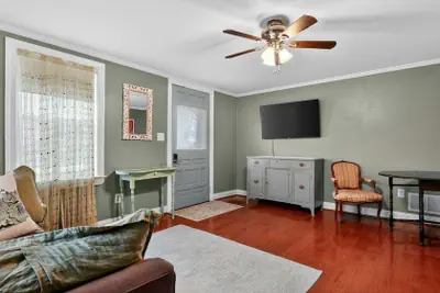Photo 5 - Liberty Suite 1 Bedroom Apts