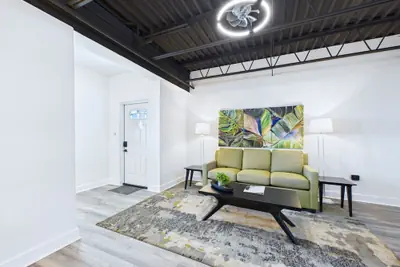 Photo 4 - Loft Getaway Near Port Beach -unit 203