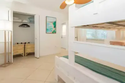 Photo 5 - Hutchinson Island Beach Retreat | Pets Welcome