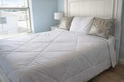 Photo 3 - Near Beach Retreat - Ground Floor - Pool - Walk To All 2 Bedroom Apts