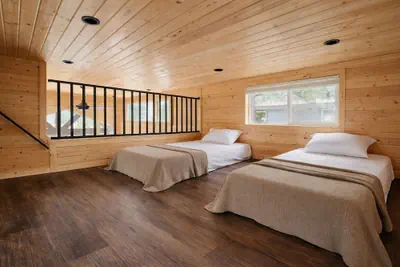 Photo 5 - Cozy Tiny Home with Loft Sleeps 6
