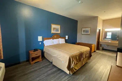 Photo 5 - Airport Inn & Suites South Padre Island I 37