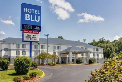 Photo 2 - Hotel Blu