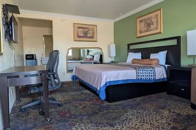 Photo 4 - Cloud 9 Motel Cypress Buena Park