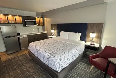 Photo 2 - Executive Residency By Best Western Denver East