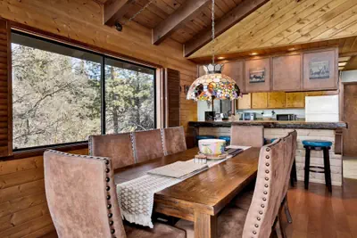 Photo 3 - 2600-the Tree Top Cabin