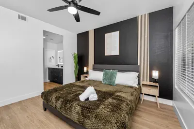 Photo 3 - Hideaway by Stylish Stays
