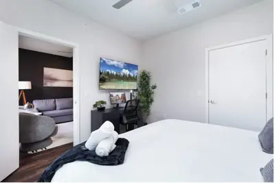 Photo 3 - Labor by Stylish Stays