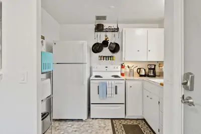 Photo 4 - Snug Spot 70 - Close To Downtown & Autzen 1 Bedroom Studio