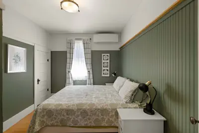 Photo 5 - Elizabeth Page House - Charming & Modern Bungalow 3 Bedroom Home