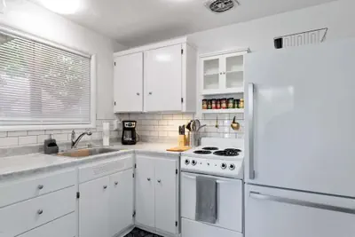 Photo 5 - Snug Spot 68 - Close To Downtown & Autzen 1 Bedroom Studio