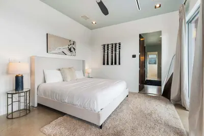 Photo 3 - Luxury 7BR Hill Country Gem With Barndominium