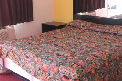 Photo 5 - CINEMA MOTEL