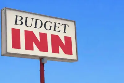 Photo 2 - Budget INN
