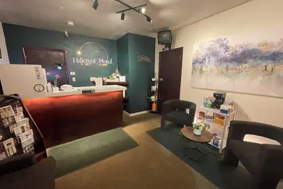Photo 3 - Hillcrest Motel