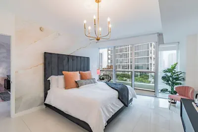 Photo 3 - The Brickell Suites - W Miami