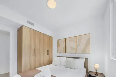 Photo 2 - Heart of Downtown-1BR with Skyline Views