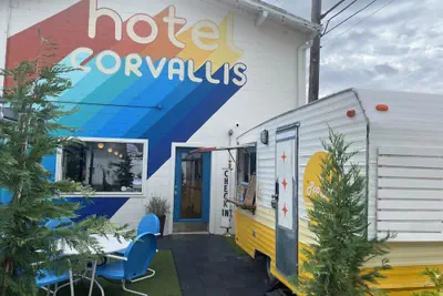 Photo 2 - Hotel Corvallis