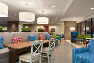 Photo 3 - Home2 Suites by Hilton Champaign/Urbana