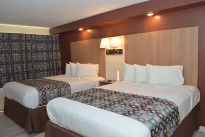 Photo 5 - Seahorse Inn