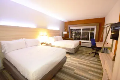 Photo 4 - Holiday Inn Express & Suites Toledo South - Perrysburg by IHG