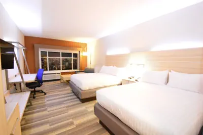 Photo 3 - Holiday Inn Express & Suites Toledo South - Perrysburg by IHG