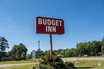 Photo 2 - Budget Inn Jennings LA I-10