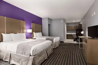 Photo 5 - Days Inn by Wyndham Odessa