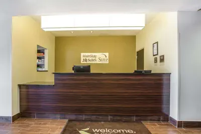 Photo 4 - Sleep Inn Cartersville - Emerson Lake Point