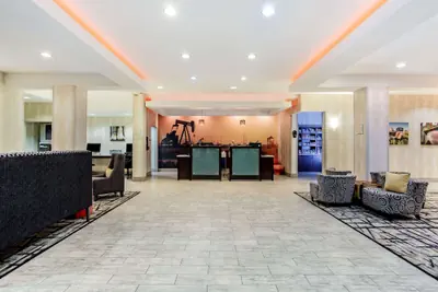 Photo 3 - La Quinta Inn & Suites by Wyndham Andrews
