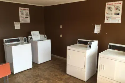 Photo 2 - Executive Inn Beeville US 181 By Capital O