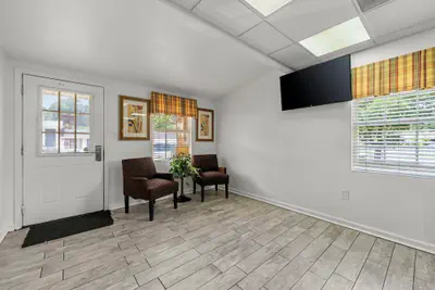 Photo 4 - Extended Stay Studios