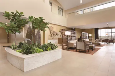 Photo 4 - Embassy Suites by Hilton Akron Canton Airport