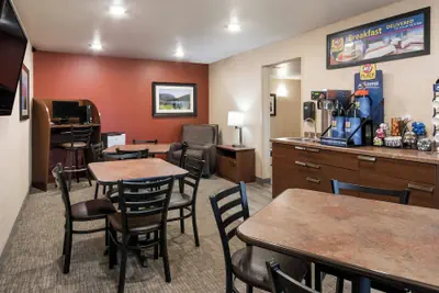 Photo 3 - My Place Hotel - Bend, OR