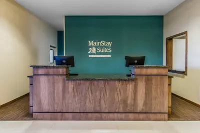Photo 4 - MainStay Suites Watford City - Event Center