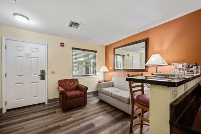 Photo 5 - Affordable Suites of America Quantico