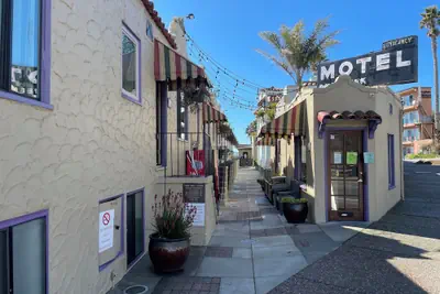 Photo 2 - Capitola Venetian Vacation Rentals