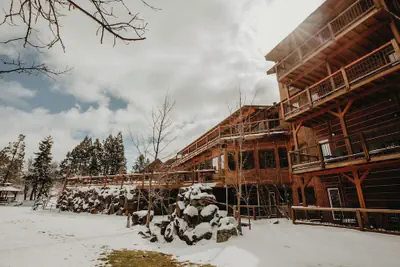 Photo 2 - Callahan's Mountain Lodge